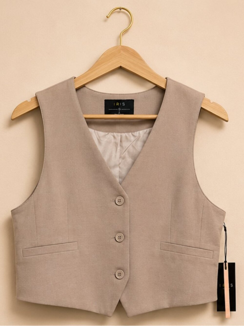 IRIS NWT Taupe Tailored Vest Size Large Button Front Cropped Suit Vest